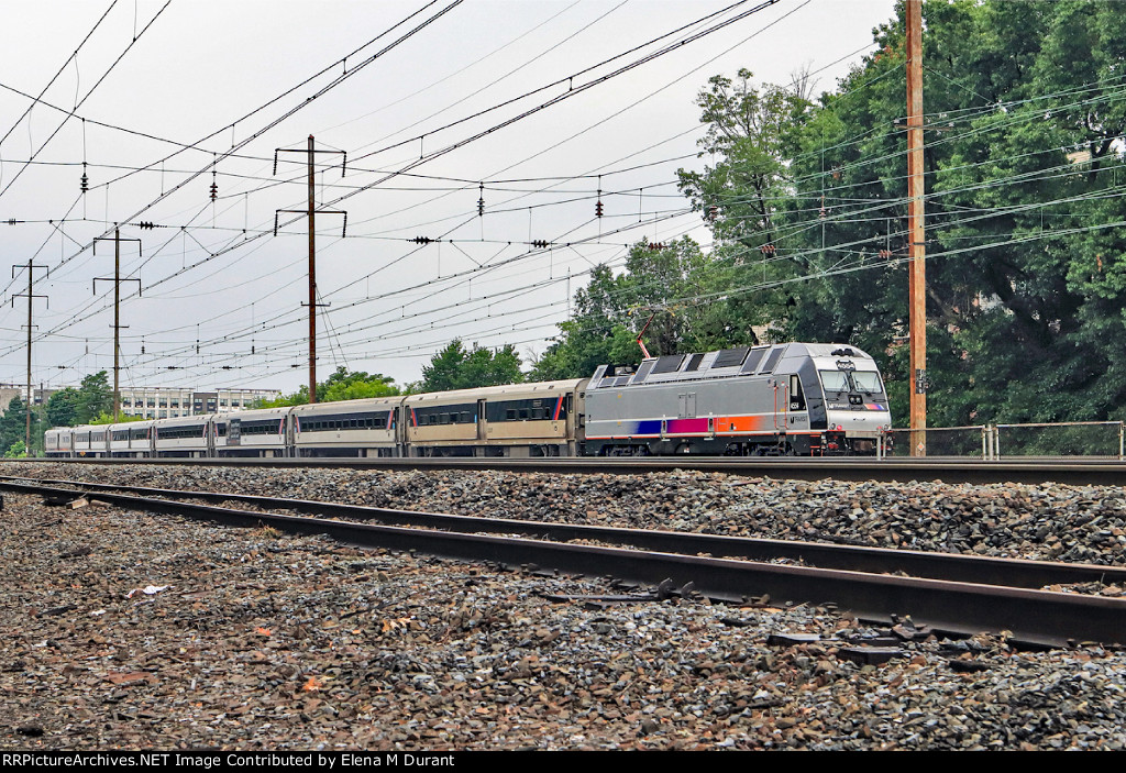 NJT 4554 on train 7225